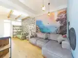 Апартаменты с 3 комнатами с балконом и с частичным видом на море