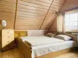 Пятиместный коттедж с красивым видом из окна