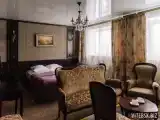 Студия с красивым видом из окна