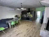 Коттедж с балконом