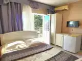 Двухместный номер Стандарт с балконом и с красивым видом из окна