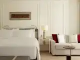 Номер Premier с большой кроватью (King-size)