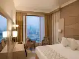 Четырёхместный люкс Grand с 2 комнатами с видом на город