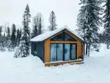 Четырёхместный коттедж с балконом