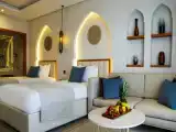 Люкс Posh Club Jacuzzi с балконом и с панорамным видом