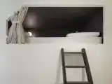 Кровать в общем номере