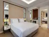 Двухместный номер Deluxe с балконом и с видом на город