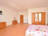 Полулюкс