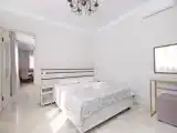 Пятиместный коттедж с 2 комнатами с балконом