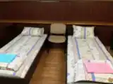Кровать в общем номере (мужской номер)