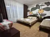 Трёхместный номер Стандарт с балконом и с видом на горы