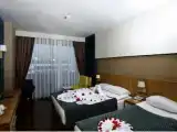 Номер Large