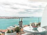 Deluxe  City View 