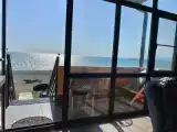 Трёхместный люкс с балконом и с видом на море
