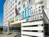 Трёхместный номер Accessible Стандарт с 2 комнатами