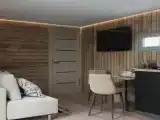 Студия с видом на реку