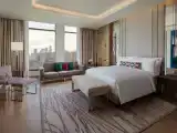 Двухместный номер Club Level с видом на город