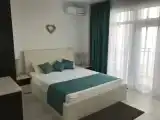 Шестиместный люкс Premium с балконом и с красивым видом из окна