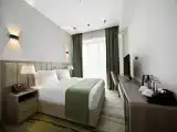 Двухместный номер Стандарт с балконом и с видом на горы