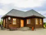 Домик Садовый с красивым видом из окна