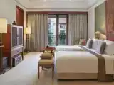 Люкс с балконом