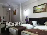 Трёхместная студия с видом на город