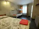 Четырёхместный номер Superior с красивым видом из окна