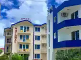 Трёхместный номер Стандарт с балконом и с красивым видом из окна