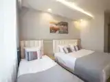 Трёхместный номер Deluxe с видом на город
