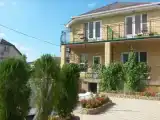 Трёхместный номер Стандарт с балконом