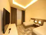 Двухместный люкс Deluxe c 1 комнатой с видом на бассейн