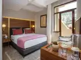 Четырёхместный люкс Premium с балконом и с красивым видом из окна