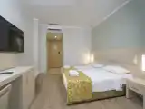 Трёхместный номер большой с балконом