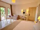 Двухместный номер Deluxe с балконом и с красивым видом из окна