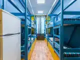 Кровать в общем номере (мужской номер)