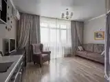 Двухместные семейные апартаменты с балконом и с красивым видом из окна
