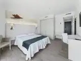 Полулюкс