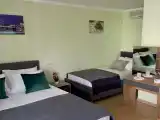 Трёхместный номер Комфорт с балконом и с красивым видом из окна