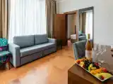 Семейный люкс с красивым видом из окна