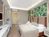 Двухместный номер Стандарт с балконом и с видом на окрестности