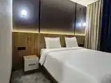 Двухместный номер Стандарт c 1 комнатой с балконом и с видом на озеро