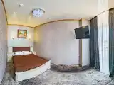 Шестиместный люкс с 2 комнатами с балконом