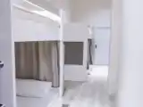 Кровать в общем номере (мужской номер)