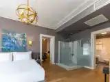 Двухместный полулюкс с балконом и с видом на город