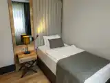 Номер семейный с балконом и с видом на горы