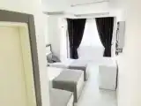 Трёхместный номер Стандарт с балконом