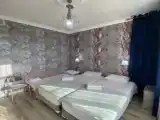 Трёхместный семейный номер Classic с красивым видом из окна