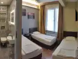 Трёхместный номер Стандарт с видом на город
