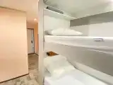 Кровать в общем номере (женский номер)