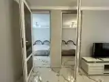 Пятиместный люкс с 2 комнатами с балконом и с красивым видом из окна